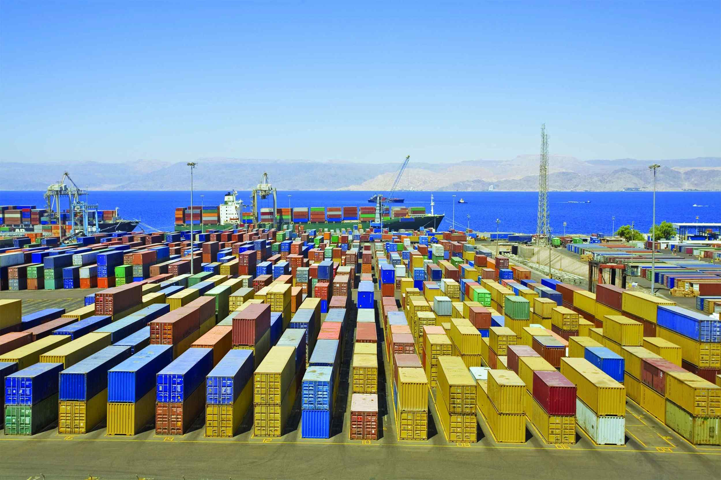https://draft.c-t.sk/wp-content/uploads/2015/09/Harbor-warehouse.jpg
